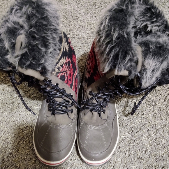 unknown Shoes - Faux fur lined winter boots.